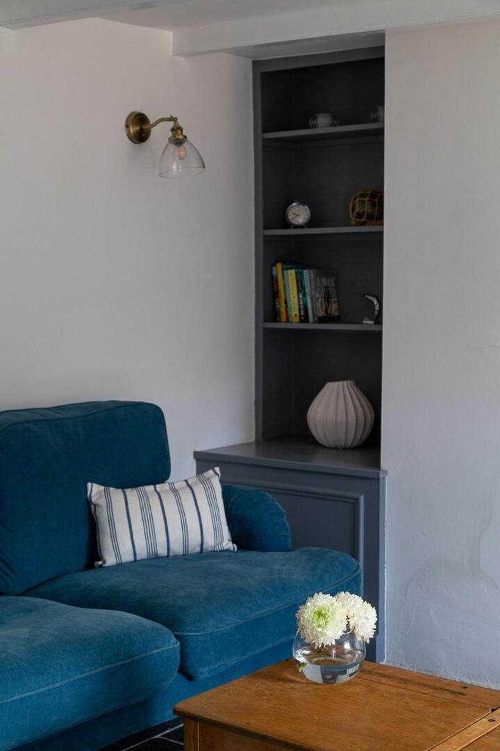 Charlestown Cottage, Woodburner, Gardens & Parking 외부 사진